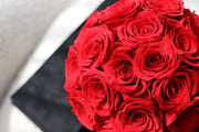 The Velvet Noir Rose Box